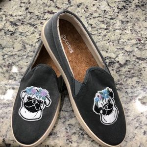 Soludos Flower Pugs Slip-on Sneakers.